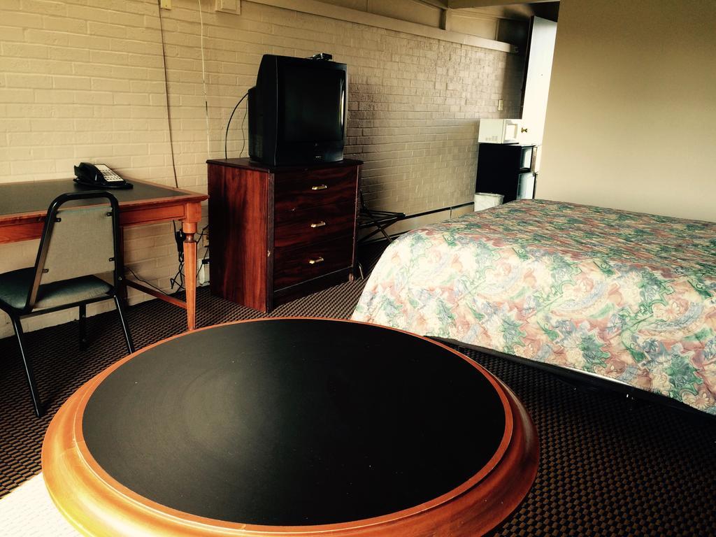 Lewis & Clark Motor Lodge East Alton Habitación foto